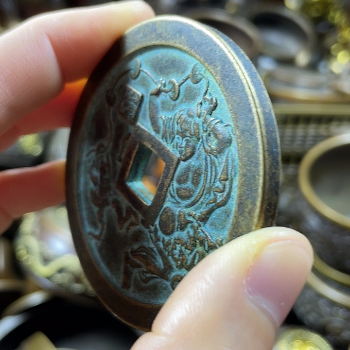 全是铜铜铜器铜器