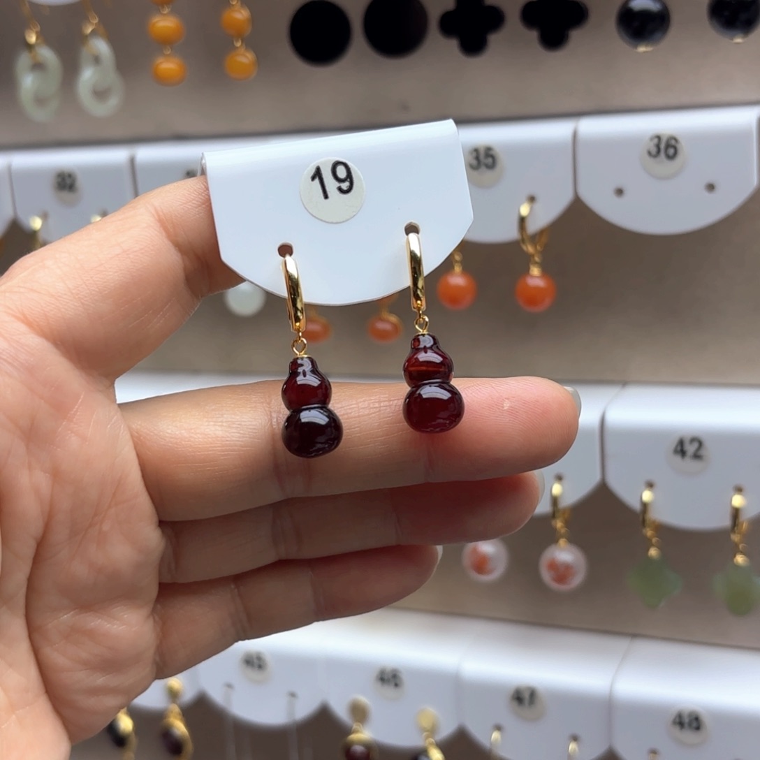 琥珀耳饰银S925镶嵌血珀