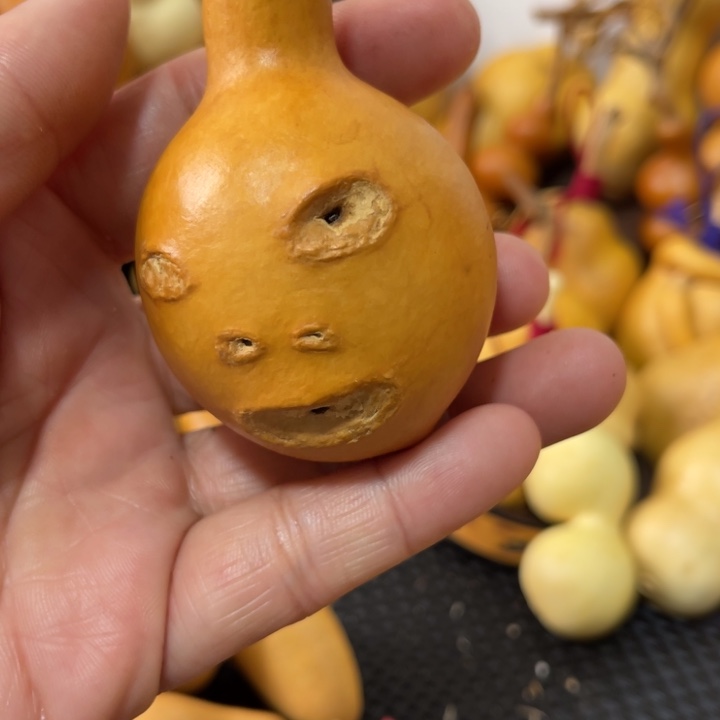 酒***子葫芦哈哈哈哈哈哈哈哈哈哈