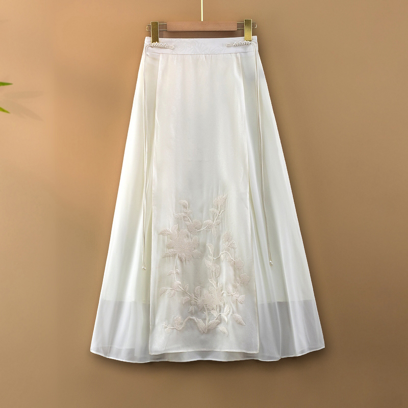 【雪茶】夏季2025新款松紧腰A字裙新中式国风裙子绣花薄款半身裙女
