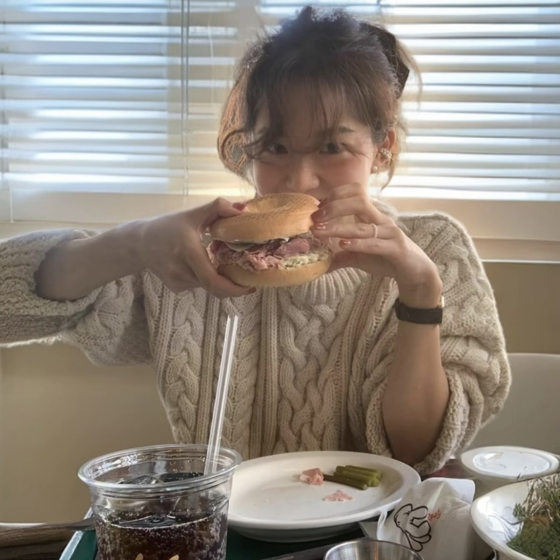 【小九-直播专属】韩国圆领休闲风保暖复古港风宽松编织毛衣女