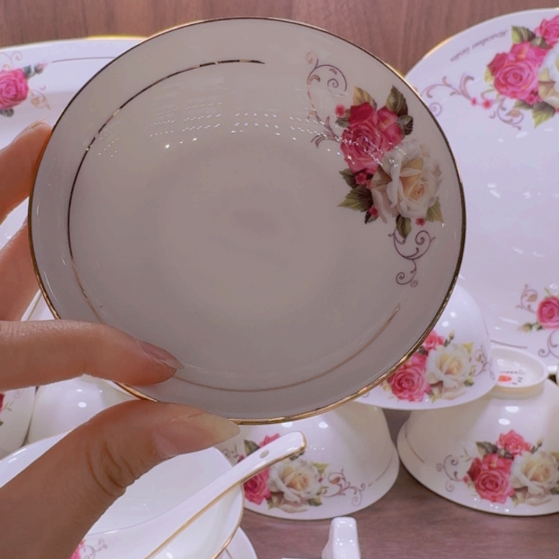 45%以上骨粉骨瓷景德镇描金清雅味碟
