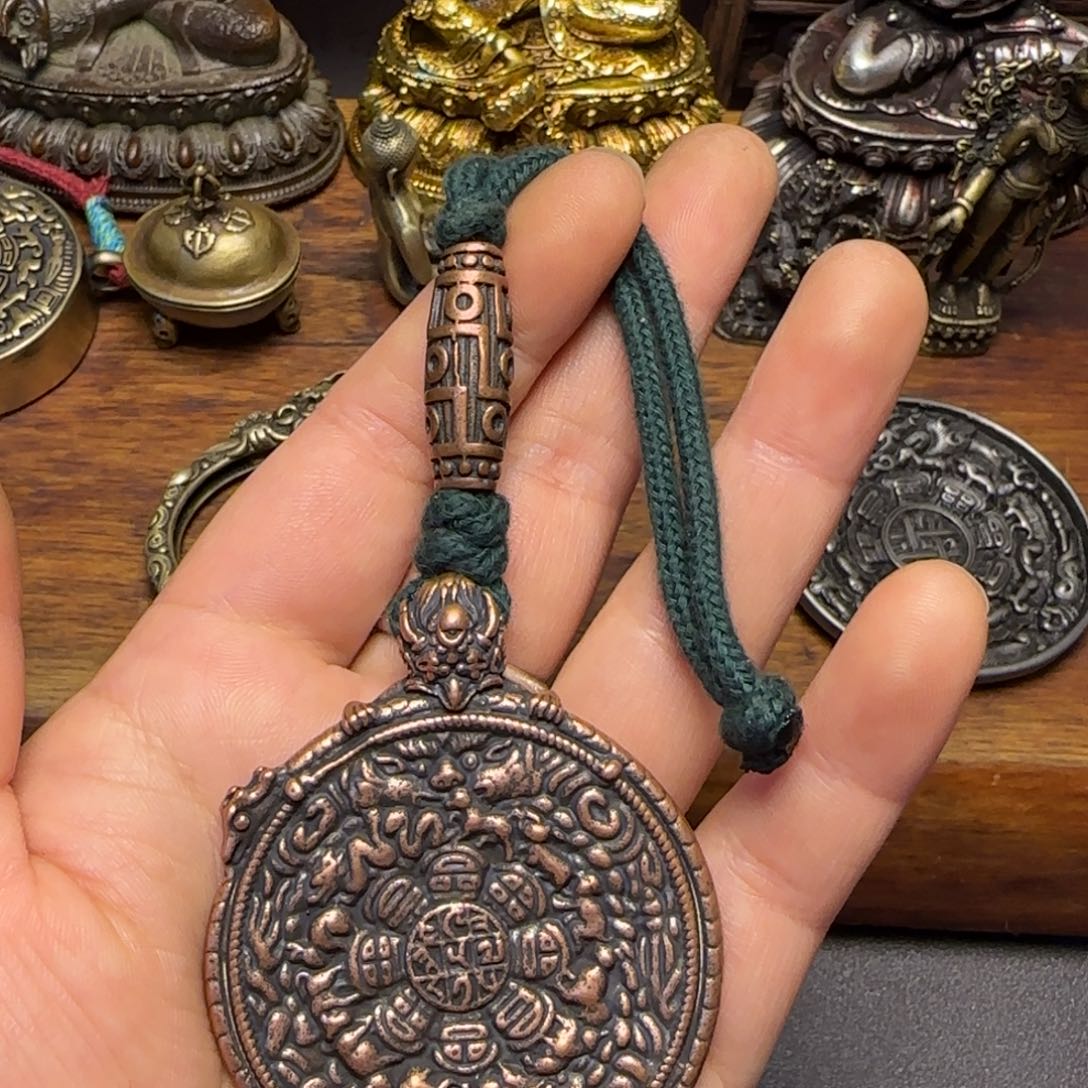 M***说泥塑藏传牌子……藏传牌子