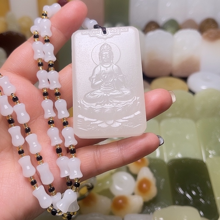 和田玉未镶嵌颈饰