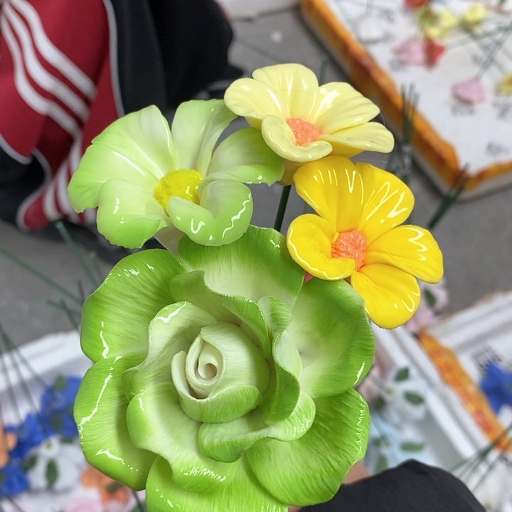 摆件陶瓷材料研究