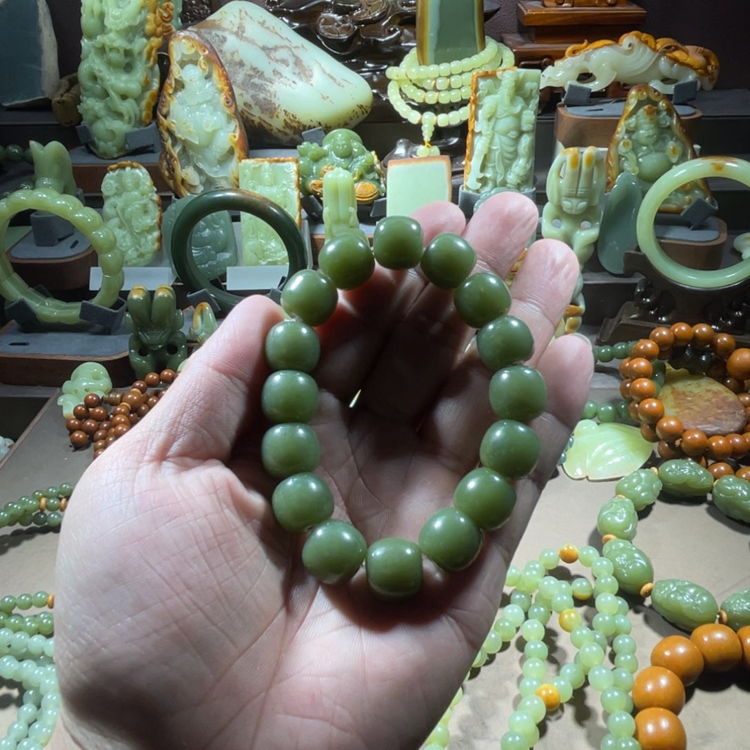 透闪石质玉手串13✖️14未镶嵌