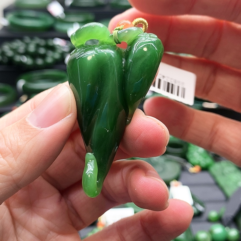 【闪购商品】和田玉（碧玉）吊坠(赠链)未镶嵌