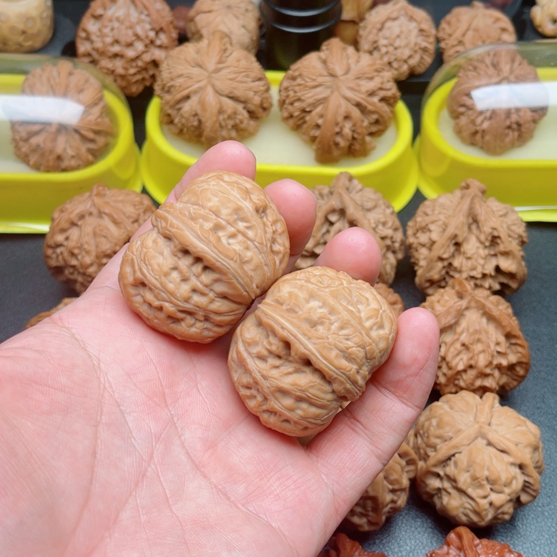 西***海吊坠文玩核桃平谷元宝42×38×32