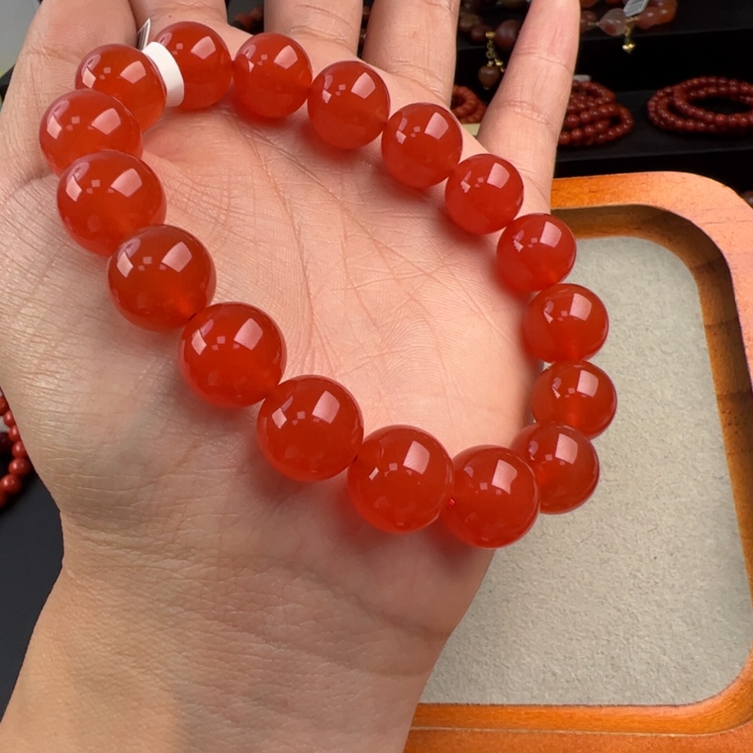 南红玛瑙未镶嵌（毕业级保山冰红手串12mm+