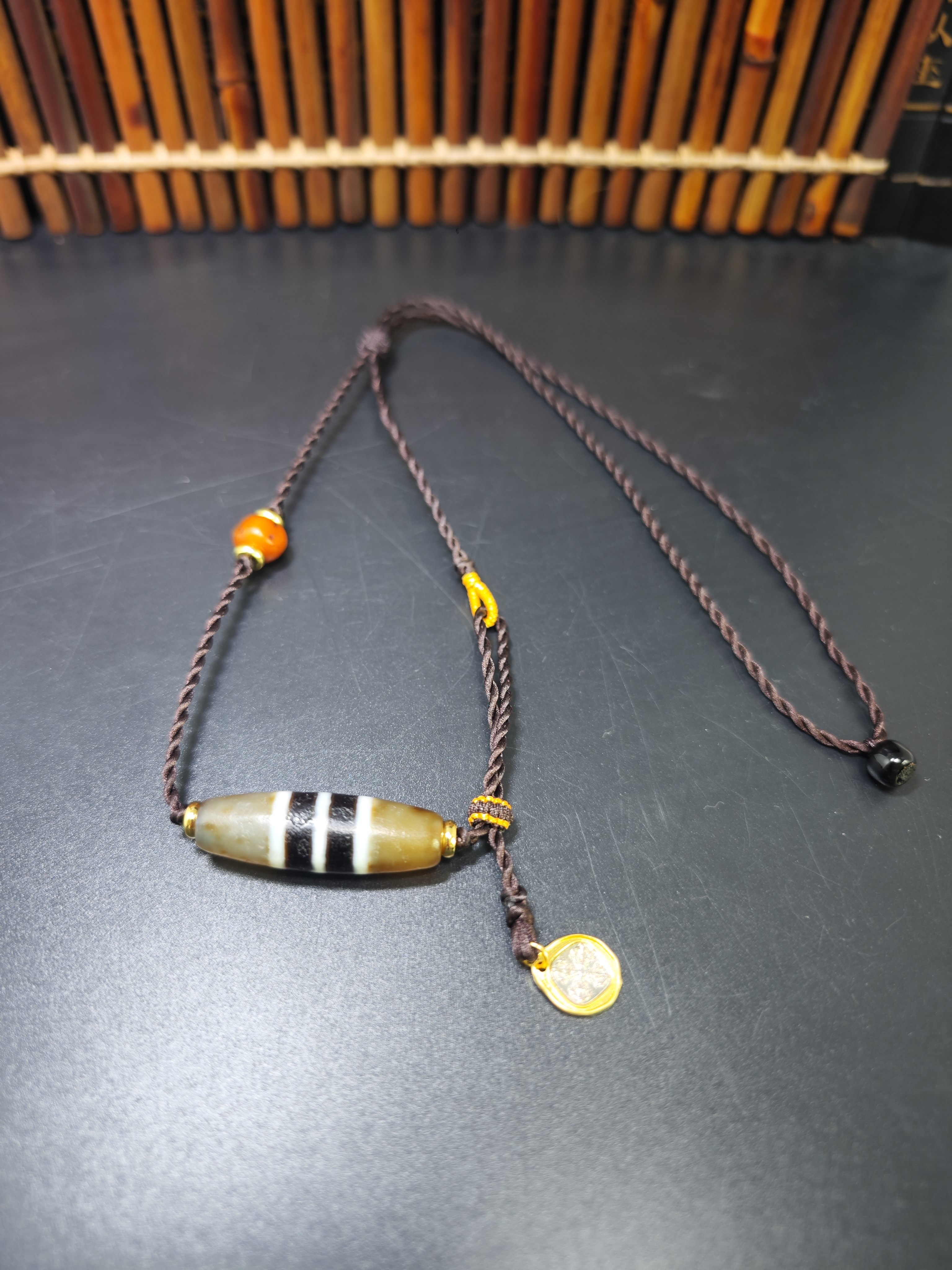 线线玛瑙锁骨藏风毛衣链网红明星同款