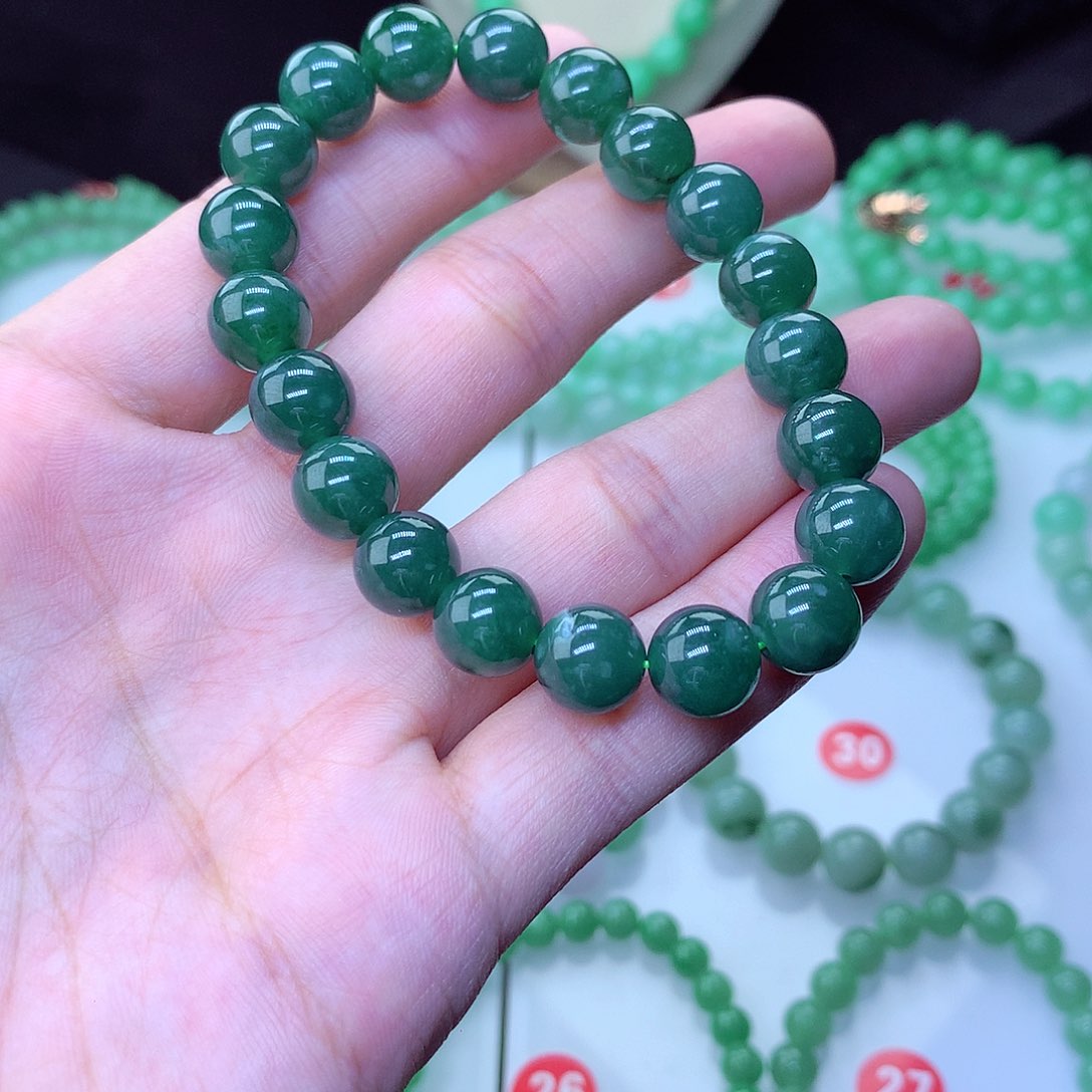 翡翠毛衣链未镶嵌