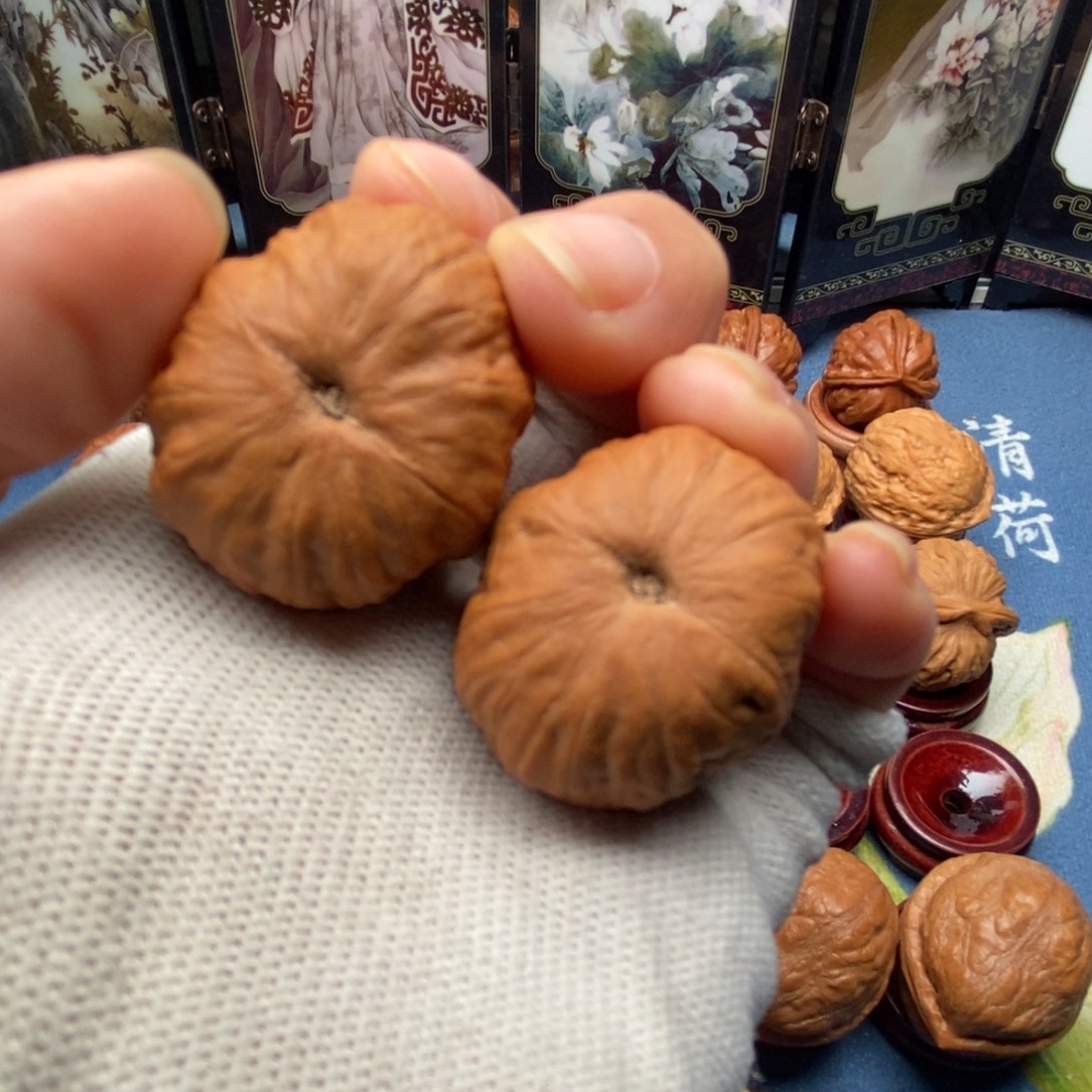 幸***运把件文玩核桃佛肚