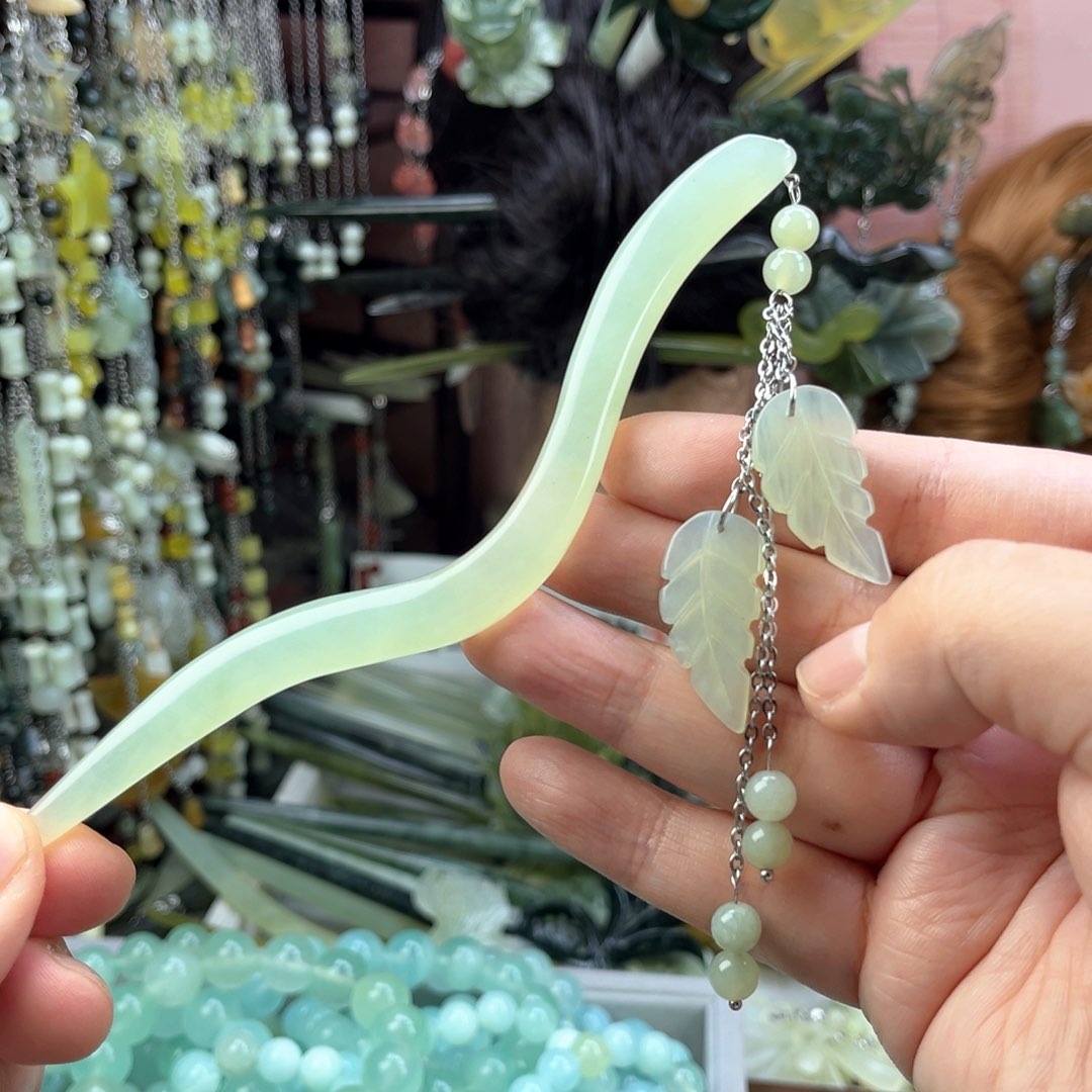 蛇纹石玉发饰未镶嵌默认微瑕岫玉发簪