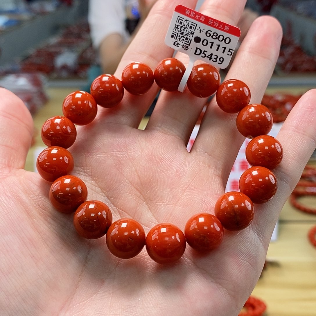 南红玛瑙12+mm   多样性发一未镶嵌