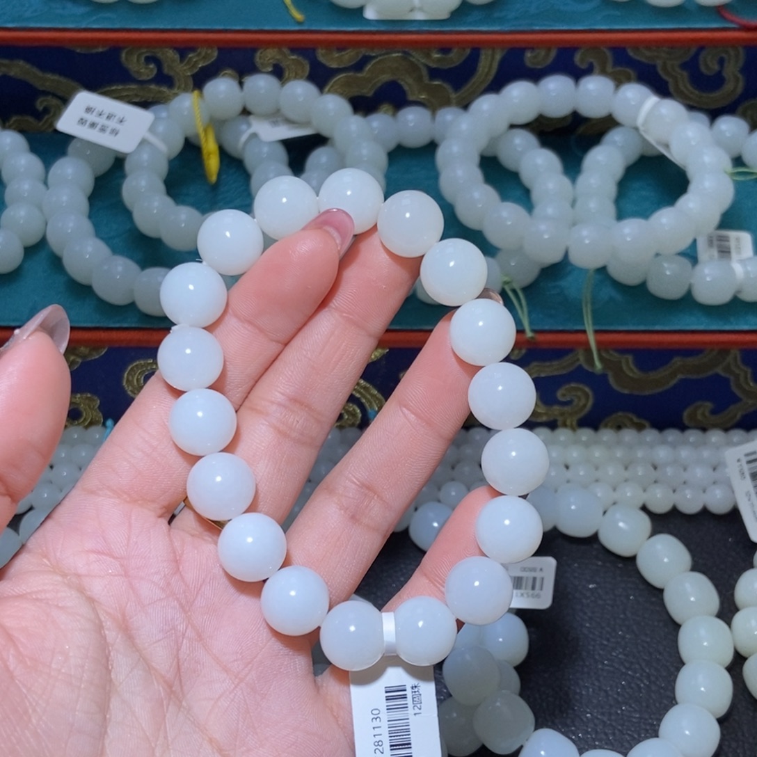 和田玉未镶嵌手串卡12圆珠