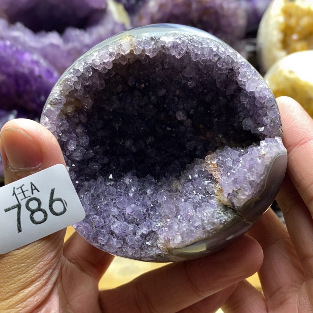 未镶嵌大型摆件（非配饰）水晶