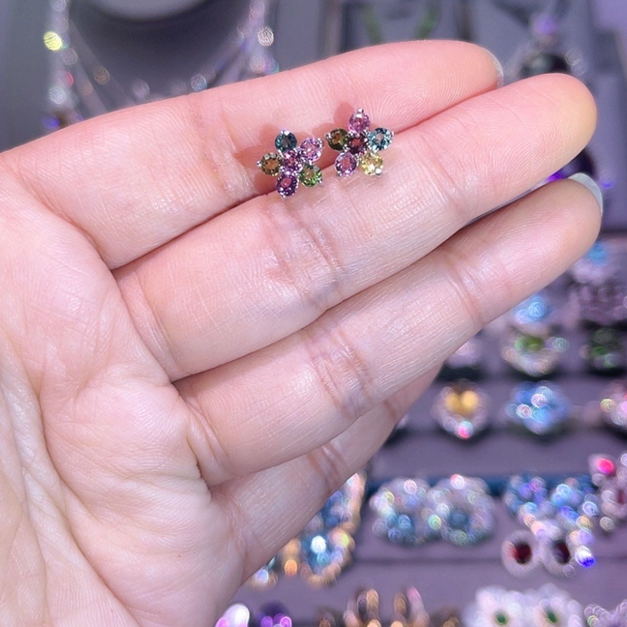 【闪购商品】碧玺耳饰银S925镶嵌耳饰