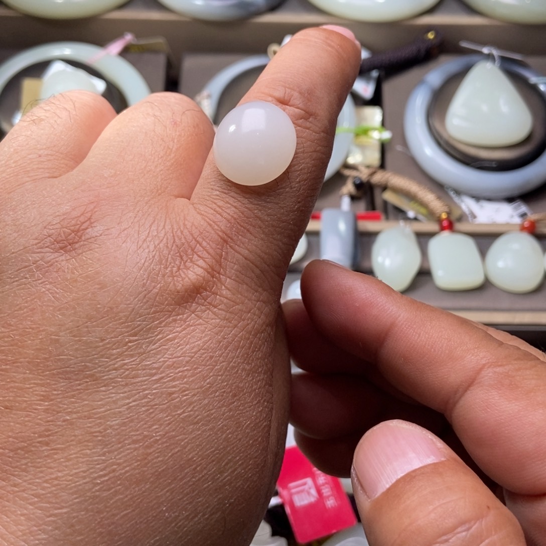 和田玉（白玉）未镶嵌颈饰