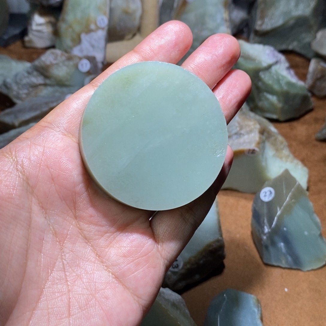 未镶嵌和田玉珠宝半成品宁**远