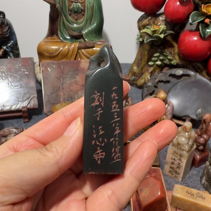 追***人石材手工艺品摆件