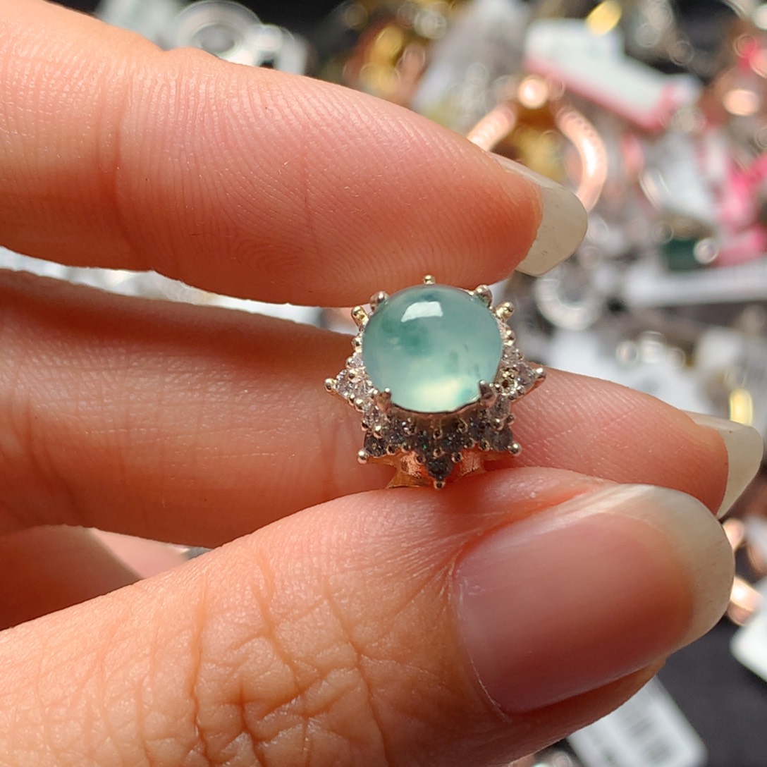 翡翠戒指未镶嵌裸石