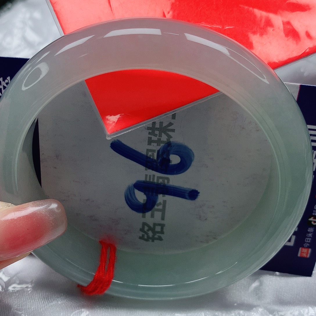 翡翠手镯未镶嵌缅甸天然a货翡翠