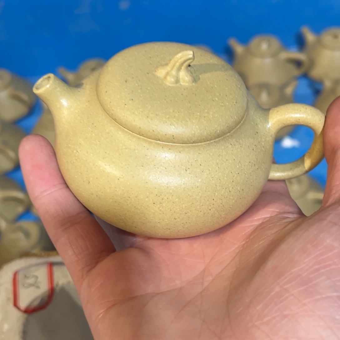 紫砂茶壶紫砂的味道很