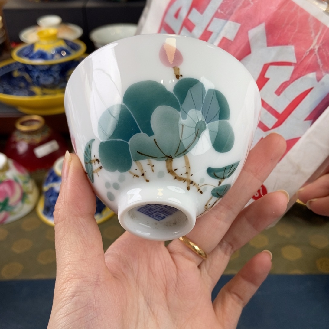 陶瓷艺术家的作品是一种