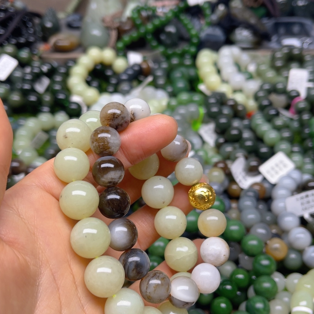 和田玉未镶嵌手链