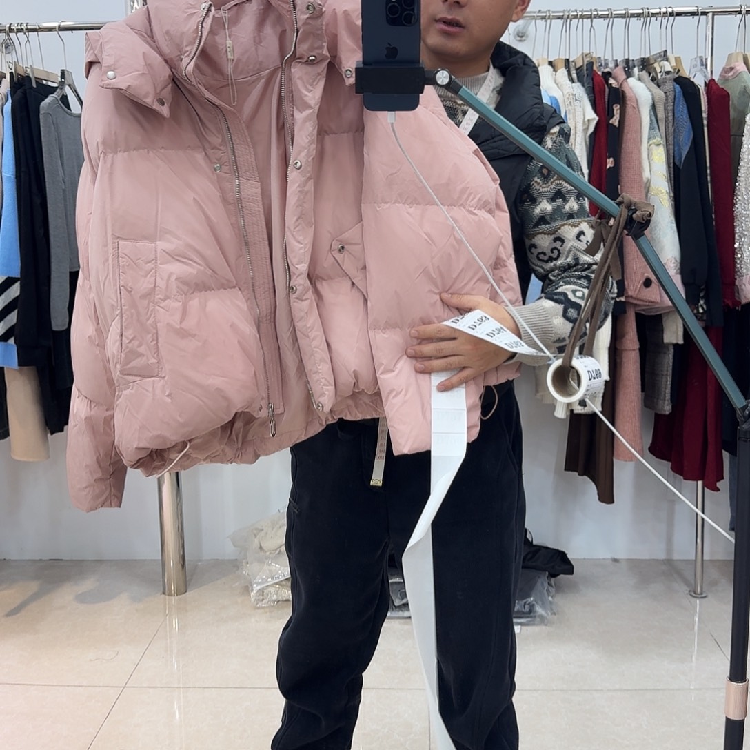 优***优在这部影片当中扮演角色形象756