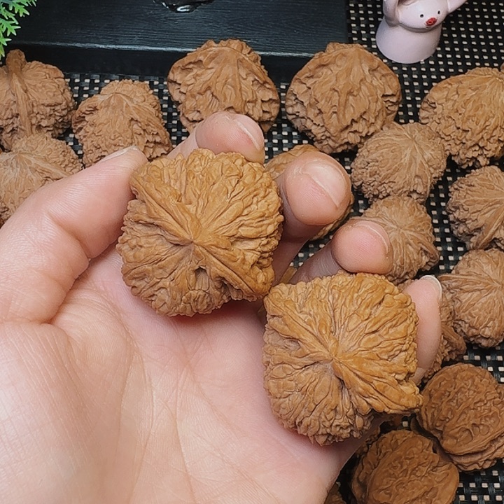 文玩核桃吊坠南疆石39