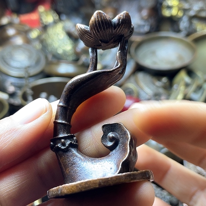 全是铜铜铜器铜器