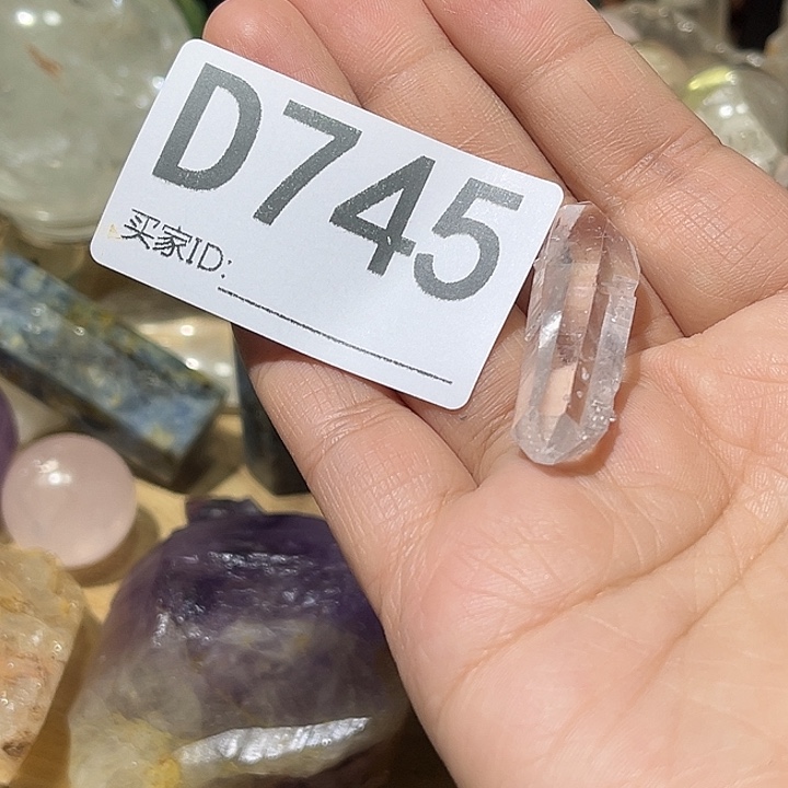 阿***包珠宝半成品水晶未镶嵌默认微瑕