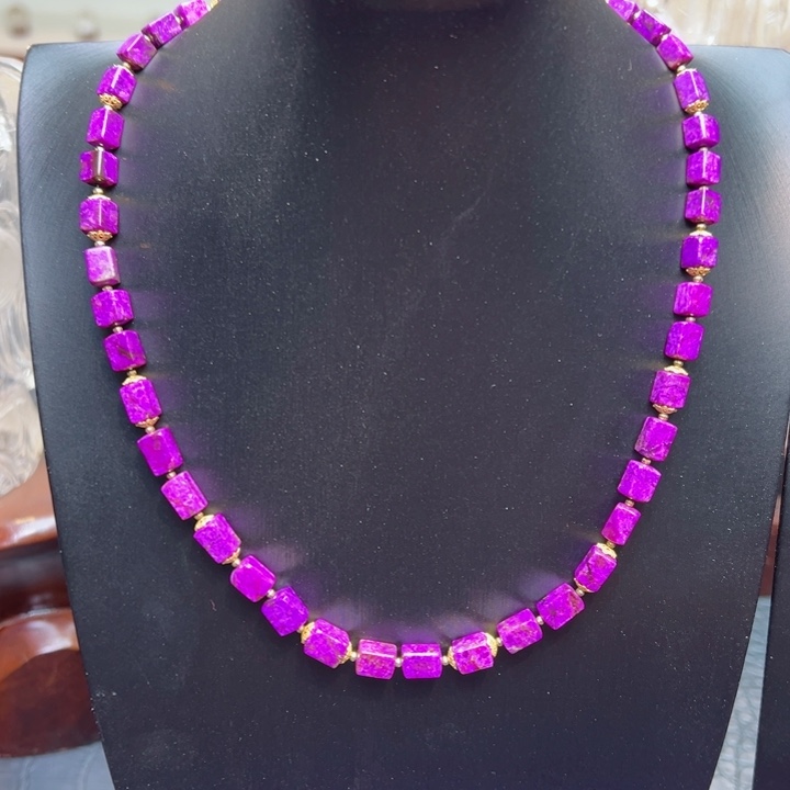 苏纪石（舒俱来）项链18K金镶嵌