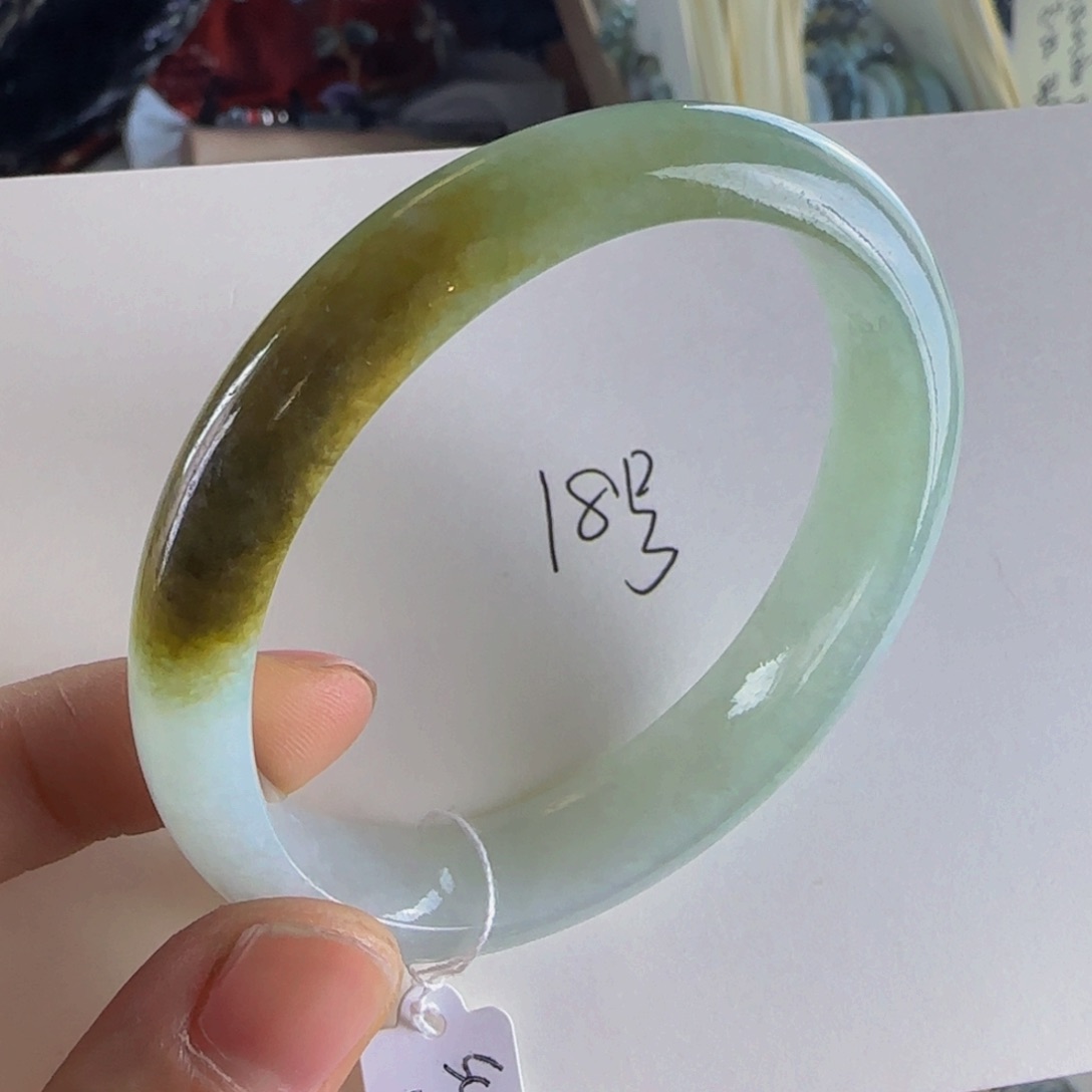 翡翠手镯未镶嵌老坑57贵妃