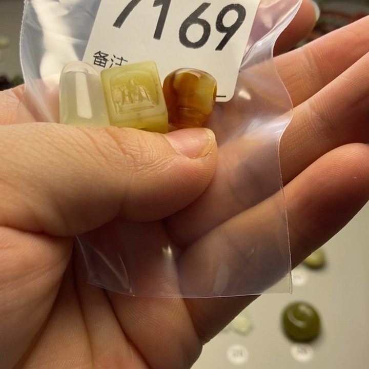 *****蛇纹石玉未镶嵌项链