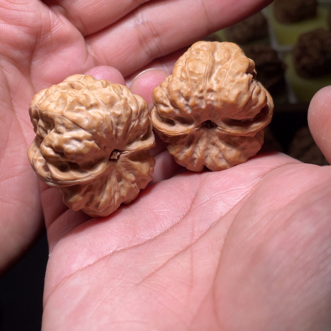 黑***吊坠文玩核桃37延庆蛤蟆头