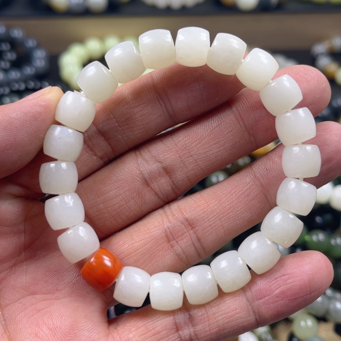 和田玉手串未镶嵌