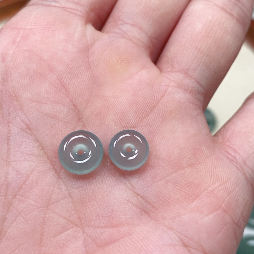 【闪购商品】翡翠吊坠(不含链)未镶嵌?****?