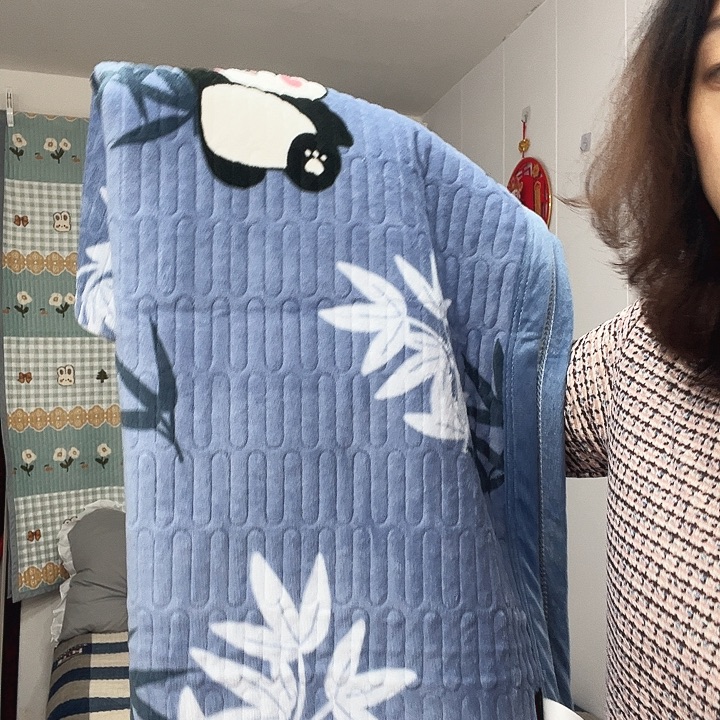 牛奶绒聚酯纤维萌趣熊单人