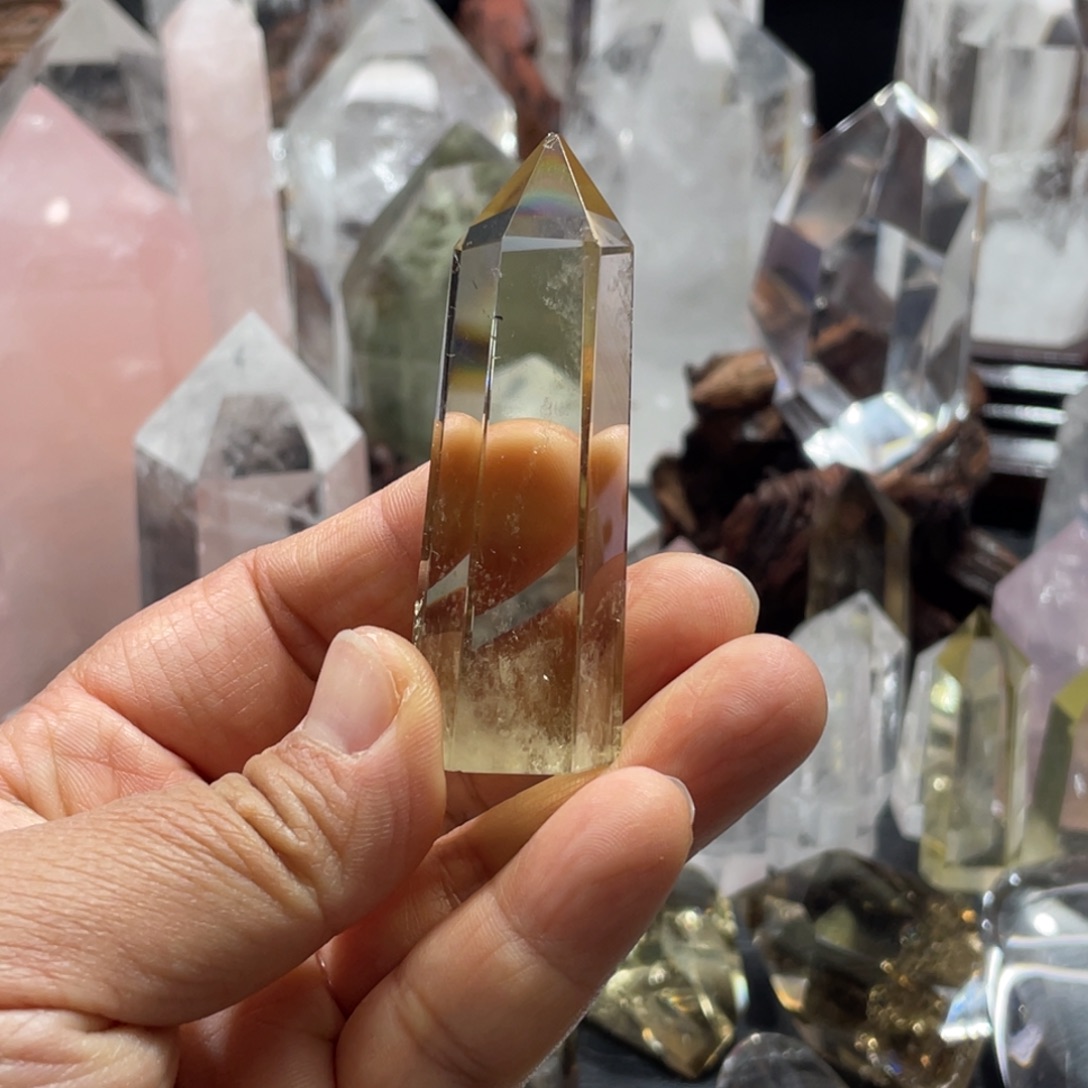 水晶未镶嵌珠宝半成品