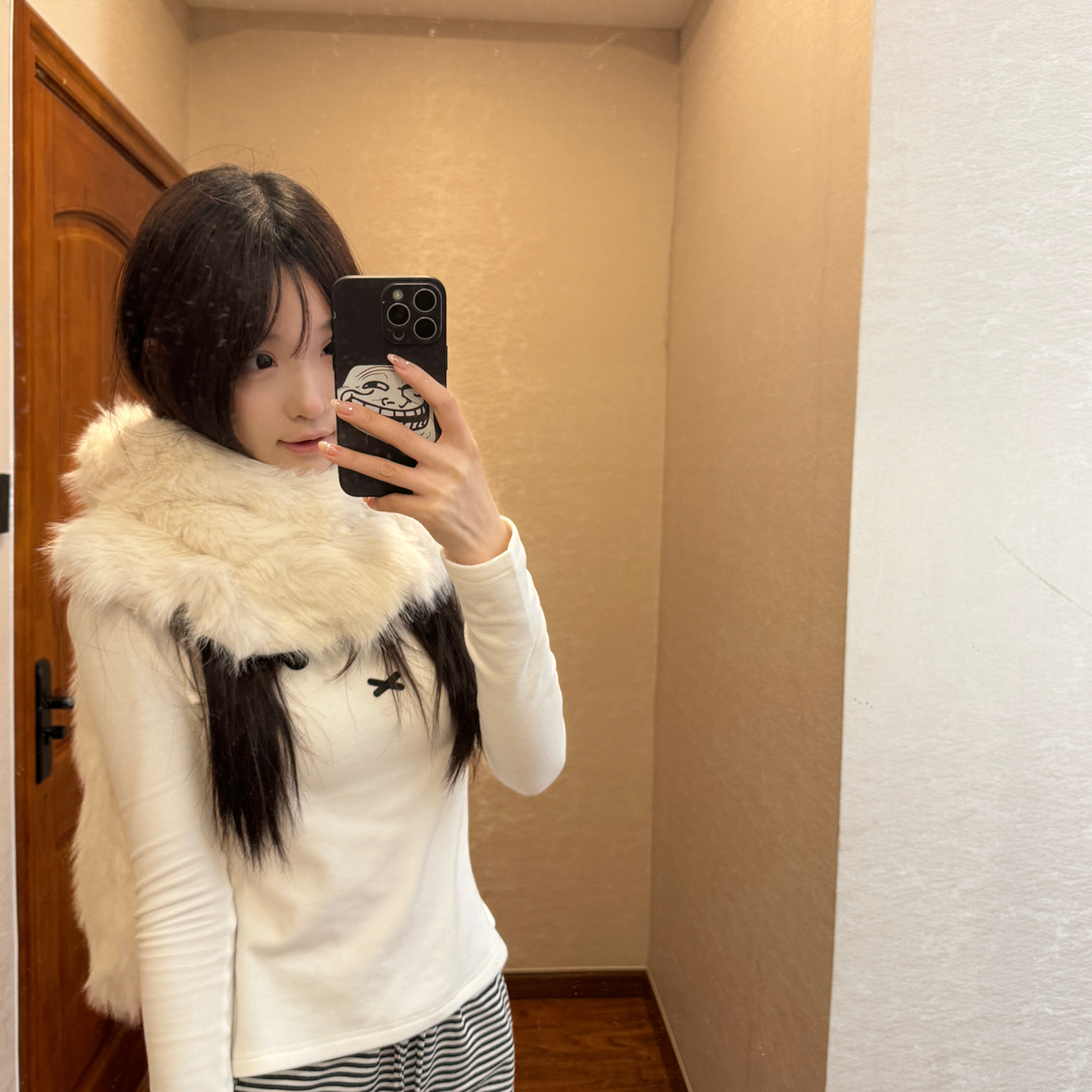 高支连帽毛领慵懒毛衣外套女秋冬新款加厚宽松针织开衫