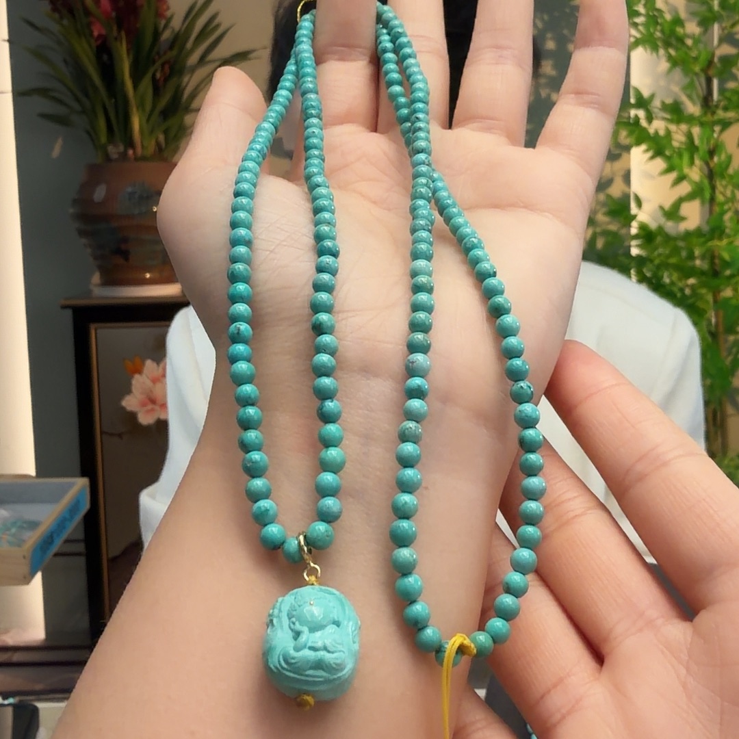 绿松石未镶嵌颈饰