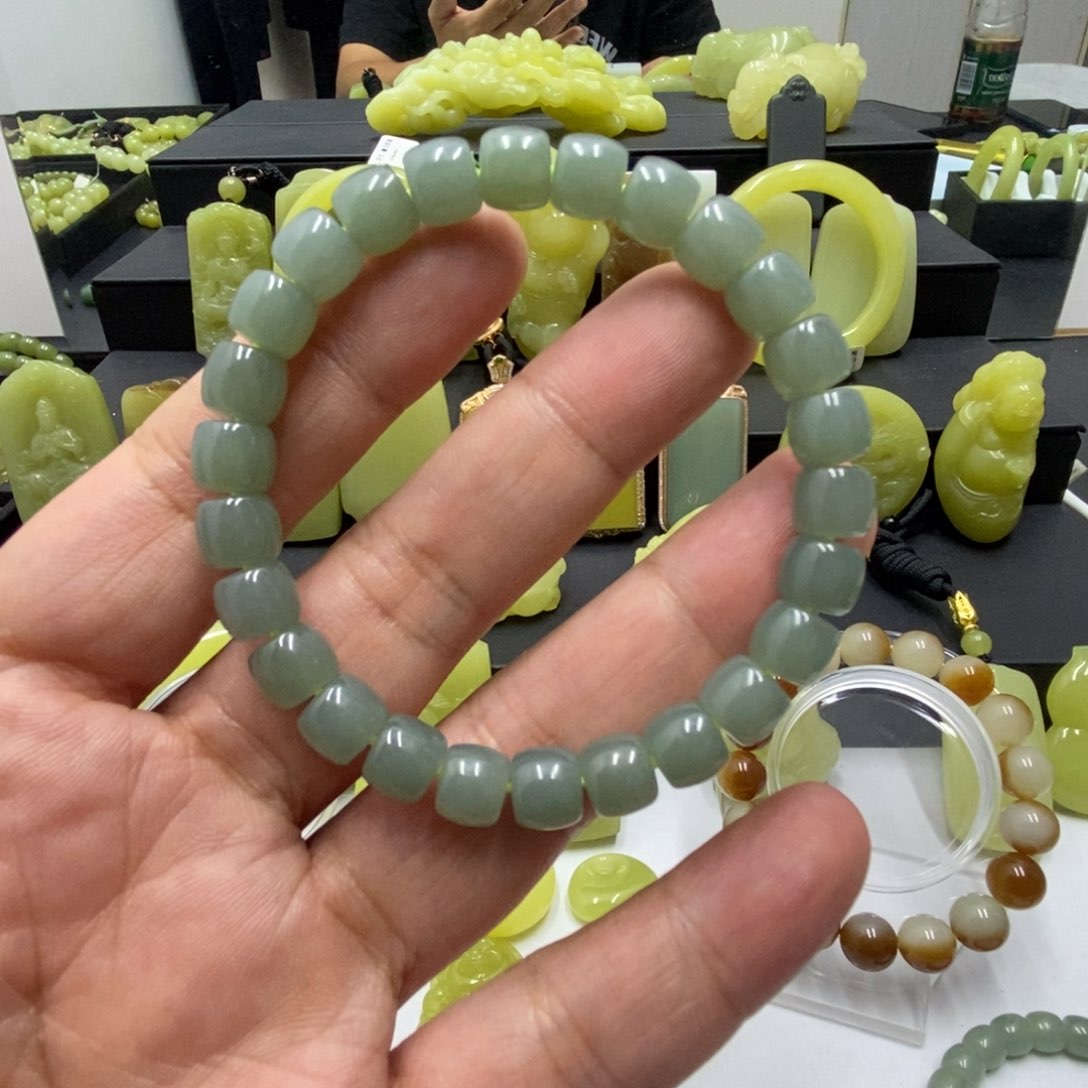 未镶嵌手链和田玉