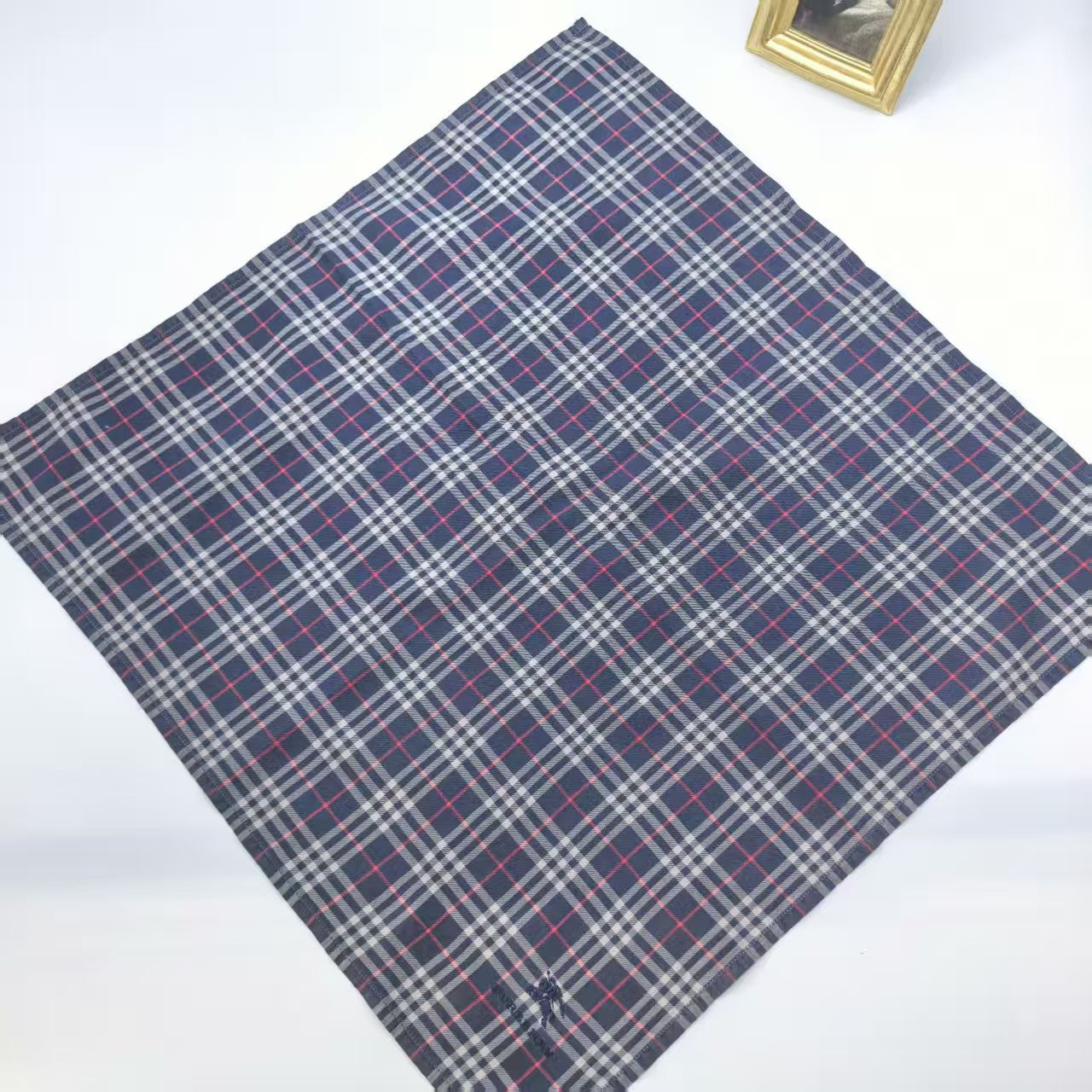 95新 BURBERRY/博柏利 海囤/巴宝莉/丝巾/yy09691