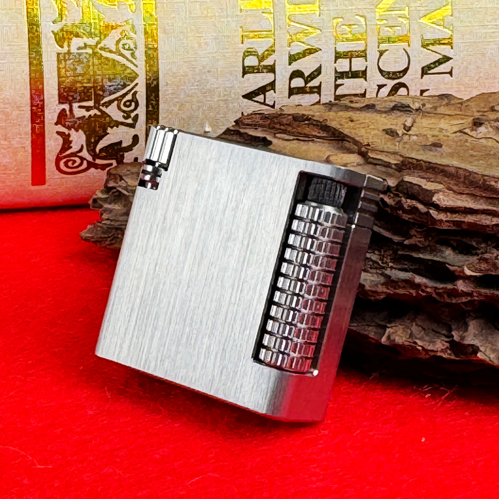 圣哥手工打火机-钛合金小方砖 抬臂 TC4钛合金 煤油打火机