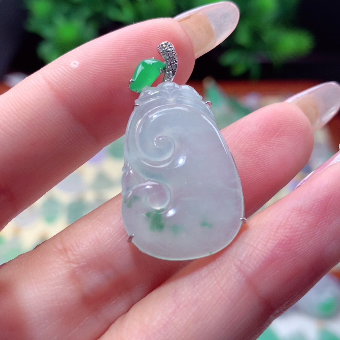 翡翠18K金镶嵌吊坠(不含链)