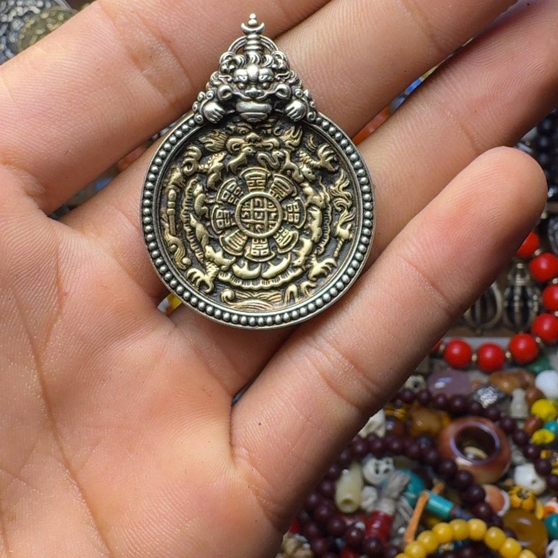 图*黄利马铜材质九宫牌