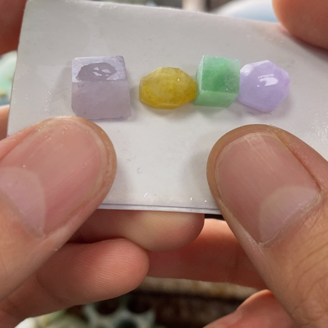 五***壮定制翡翠未镶嵌定制