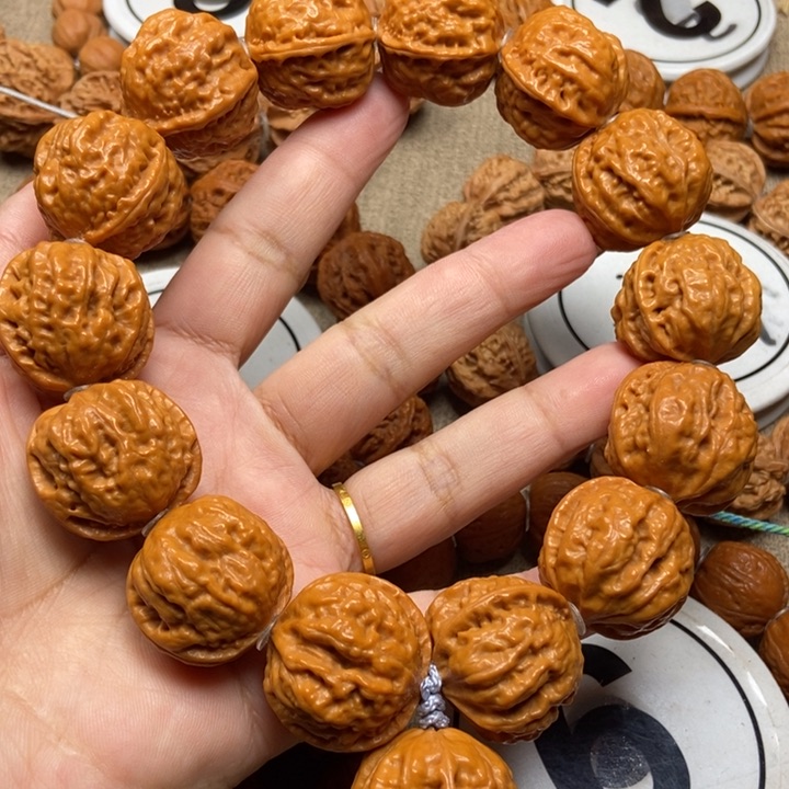 文玩核桃吊坠黄金金蟾